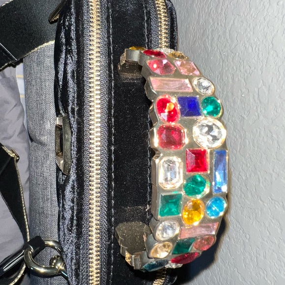 Marc Jacobs Velvet Snapshot - Picture 6 of 10